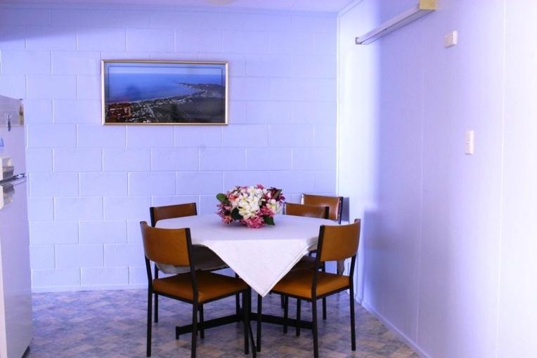 Sky View Units Bowen Aparthotel Kamer foto